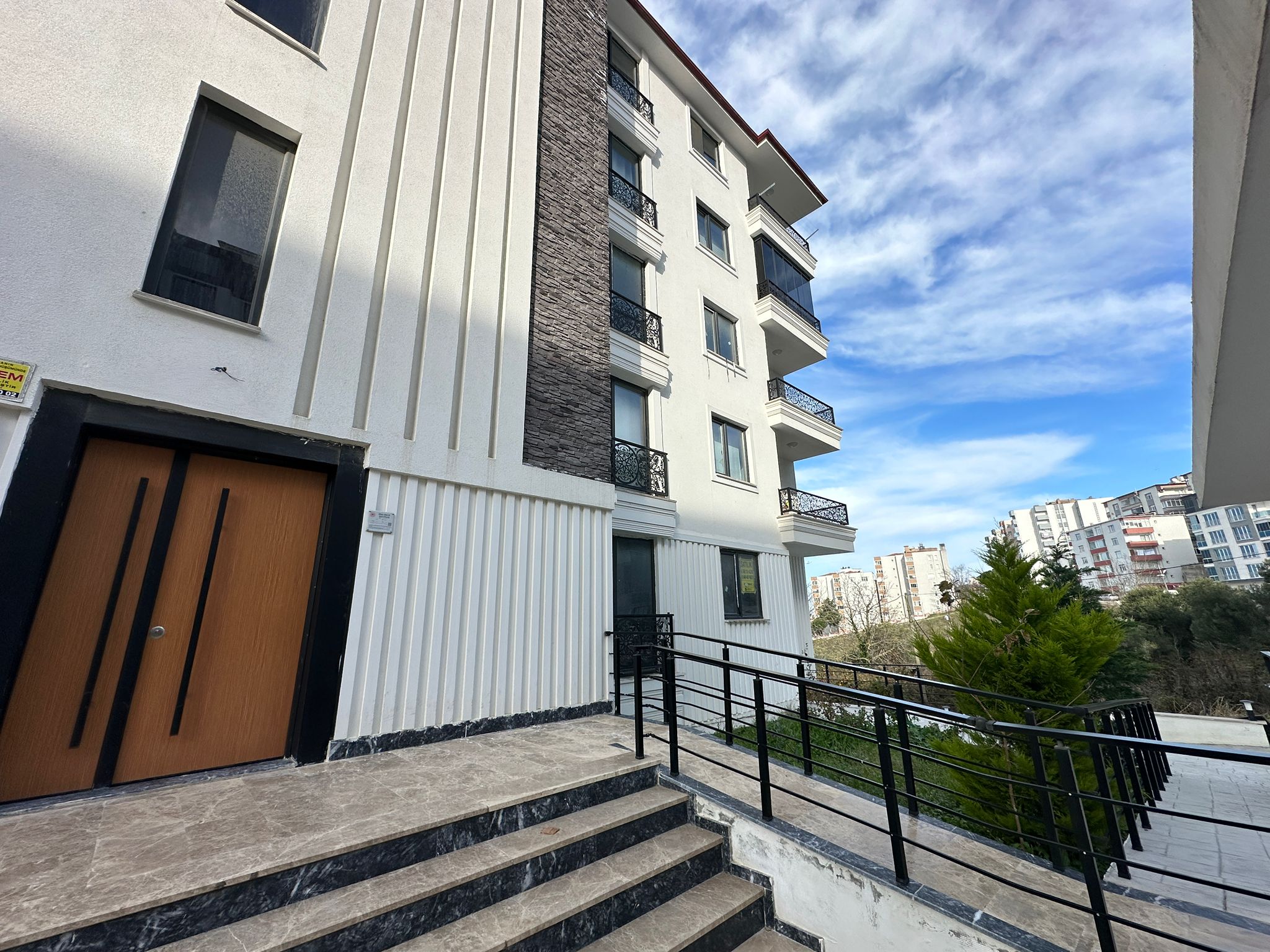 Deniz Manzaralı Sıfır 1+1 Daire