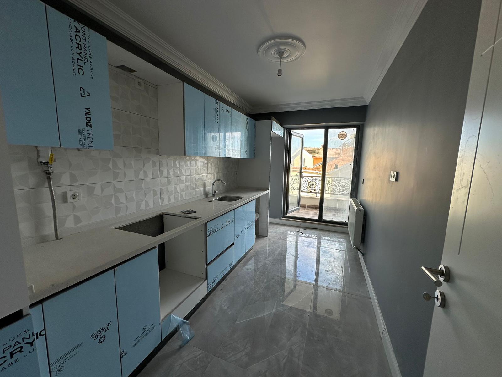 ADA MAHALLESİNDE DENİZ MANZARALI SIFIR 3+1 DAİRE