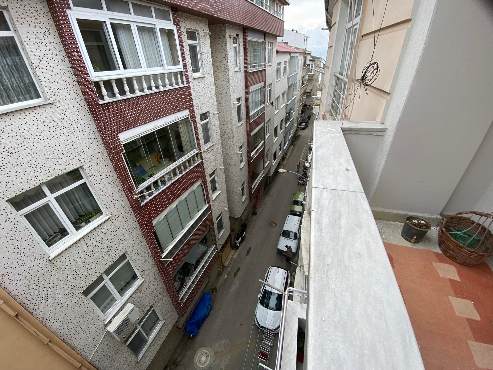 SİNOP MERKEZ YENİ MAHALLEDE SATILIK 2+1 100 m2 DAİRE