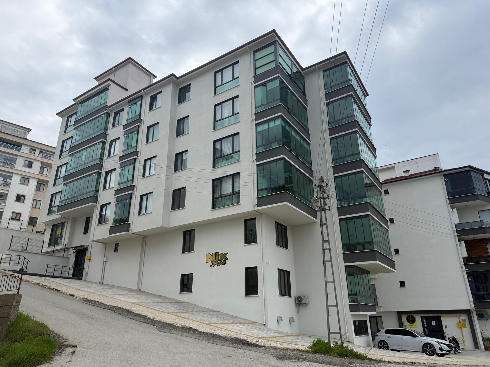 ADA MAHALLESİNDE SIFIR A KALİTE 2+1 DAİRE