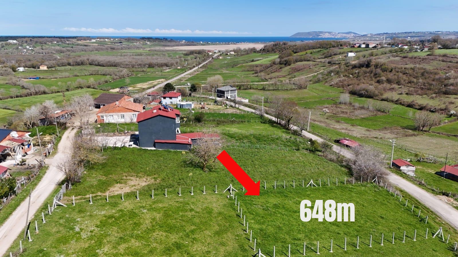 DİBEKLİ'DE DENİZ MANZARALI 648 M2 MÜSTAKİL